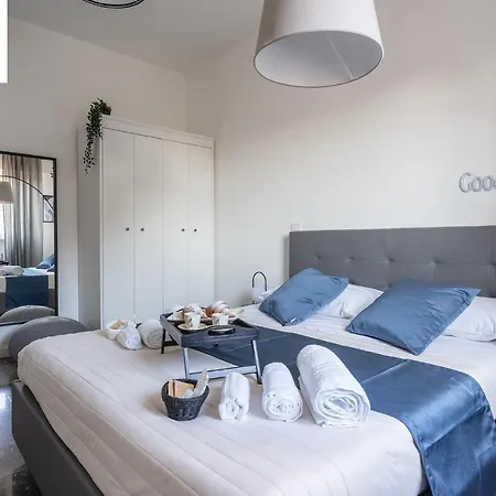 Apartment Annamaria - Station Charming