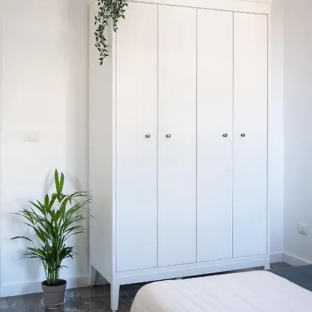 Annamaria - Station Charming * Bari