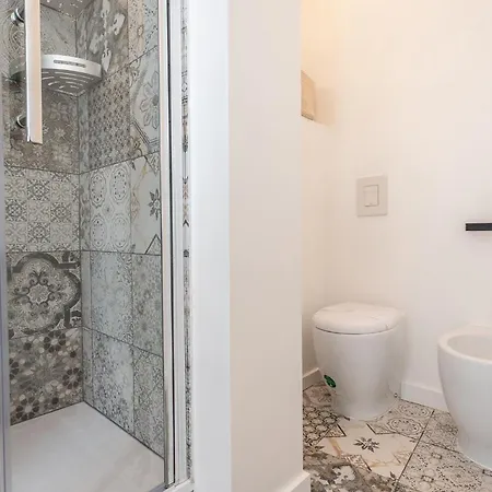 Appartement Annamaria - Station Charming Bari
