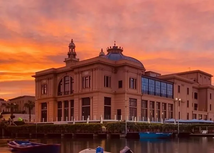 Annamaria - Station Charming Bari